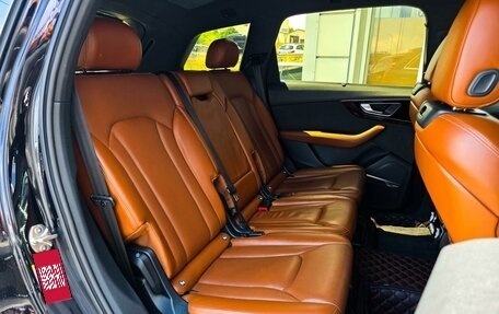 Audi Q7, 2015 год, 2 999 000 рублей, 11 фотография