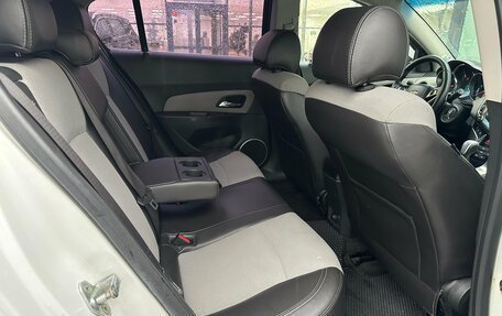 Chevrolet Cruze II, 2013 год, 890 000 рублей, 8 фотография