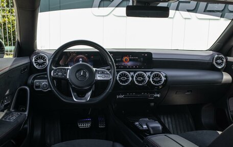 Mercedes-Benz CLA, 2020 год, 3 199 000 рублей, 6 фотография