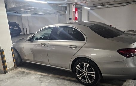Mercedes-Benz E-Класс, 2021 год, 3 460 000 рублей, 3 фотография