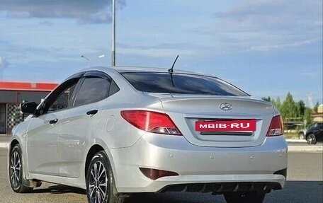 Hyundai Solaris II рестайлинг, 2014 год, 780 000 рублей, 3 фотография