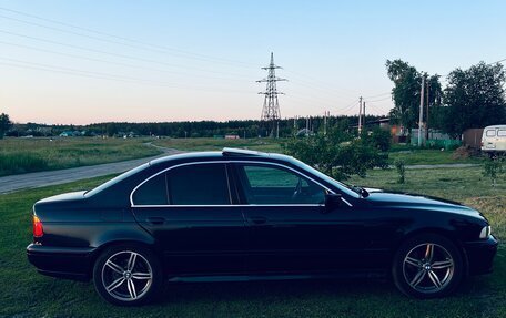 BMW 5 серия, 2001 год, 510 000 рублей, 3 фотография