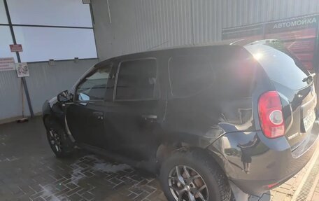 Renault Duster I рестайлинг, 2012 год, 850 000 рублей, 2 фотография