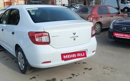 Renault Logan II, 2014 год, 640 000 рублей, 2 фотография