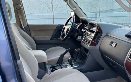 Mitsubishi Pajero III рестайлинг, 2006 год, 740 000 рублей, 9 фотография