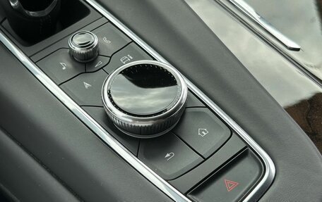 Cadillac Escalade V, 2023 год, 11 900 000 рублей, 15 фотография