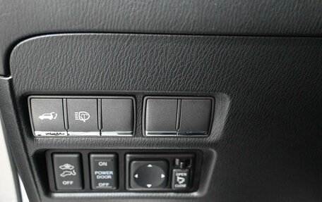 Nissan Patrol, 2013 год, 3 399 900 рублей, 32 фотография