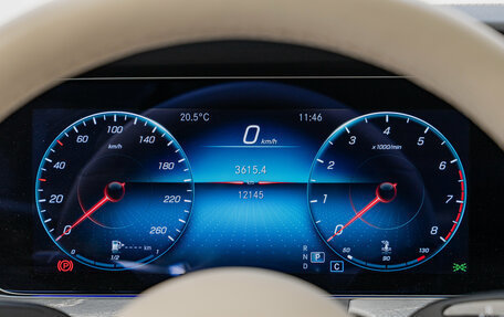 Mercedes-Benz E-Класс, 2022 год, 6 490 000 рублей, 14 фотография