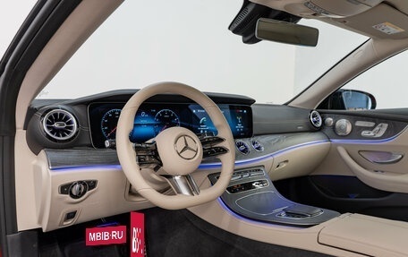 Mercedes-Benz E-Класс, 2022 год, 6 490 000 рублей, 9 фотография