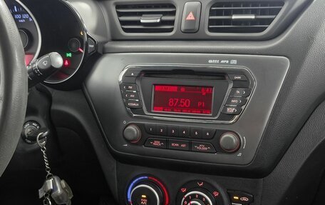 KIA Rio III рестайлинг, 2013 год, 549 000 рублей, 16 фотография