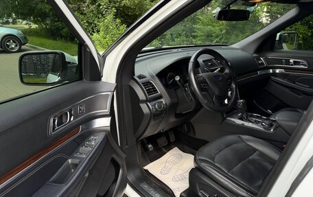 Ford Explorer VI, 2018 год, 3 250 000 рублей, 33 фотография