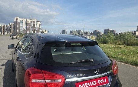 Mercedes-Benz GLA, 2016 год, 2 100 000 рублей, 2 фотография