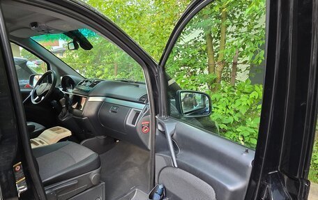Mercedes-Benz Viano, 2012 год, 2 200 000 рублей, 17 фотография