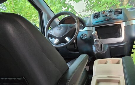 Mercedes-Benz Viano, 2012 год, 2 200 000 рублей, 18 фотография