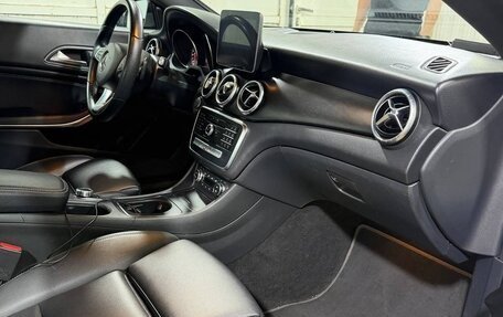 Mercedes-Benz CLA, 2018 год, 2 700 000 рублей, 2 фотография