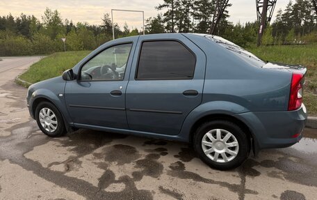 Renault Logan I, 2010 год, 460 000 рублей, 3 фотография