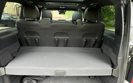 Mercedes-Benz V-Класс, 2018 год, 5 350 000 рублей, 24 фотография