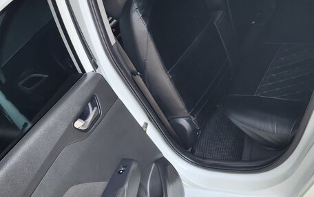 Hyundai Solaris II рестайлинг, 2019 год, 700 000 рублей, 14 фотография
