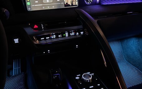 Lexus LC I, 2017 год, 11 000 000 рублей, 19 фотография