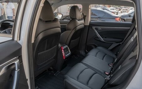 Geely Atlas, 2022 год, 2 599 000 рублей, 11 фотография