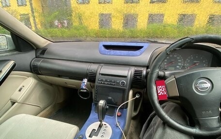 Nissan Skyline, 2001 год, 330 000 рублей, 4 фотография