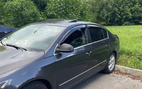 Volkswagen Passat B6, 2005 год, 580 000 рублей, 3 фотография