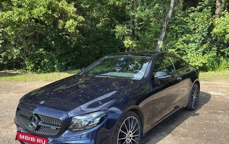 Mercedes-Benz E-Класс, 2019 год, 5 500 000 рублей, 3 фотография
