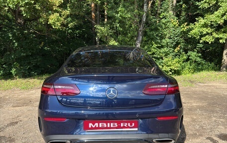 Mercedes-Benz E-Класс, 2019 год, 5 500 000 рублей, 15 фотография