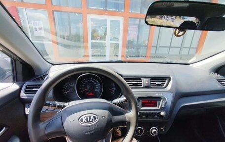KIA Rio III рестайлинг, 2012 год, 680 000 рублей, 5 фотография
