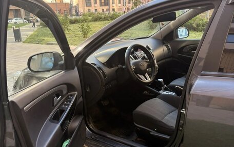 KIA cee'd I рестайлинг, 2011 год, 700 000 рублей, 3 фотография