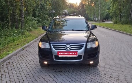 Volkswagen Touareg III, 2008 год, 1 280 000 рублей, 2 фотография