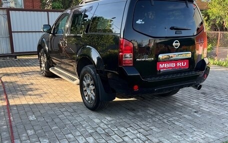 Nissan Pathfinder, 2013 год, 2 200 000 рублей, 14 фотография
