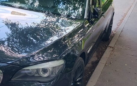 BMW 7 серия, 2011 год, 1 350 000 рублей, 18 фотография