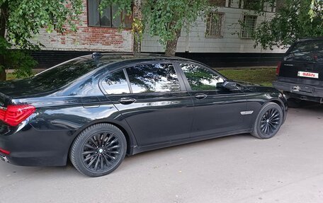 BMW 7 серия, 2011 год, 1 350 000 рублей, 16 фотография