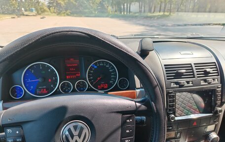 Volkswagen Touareg III, 2008 год, 750 000 рублей, 20 фотография