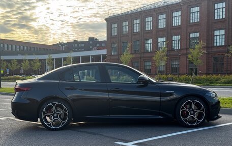 Alfa Romeo Giulia II, 2022 год, 3 700 000 рублей, 8 фотография