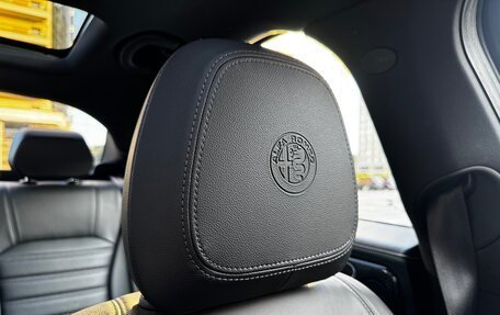 Alfa Romeo Giulia II, 2022 год, 3 700 000 рублей, 18 фотография