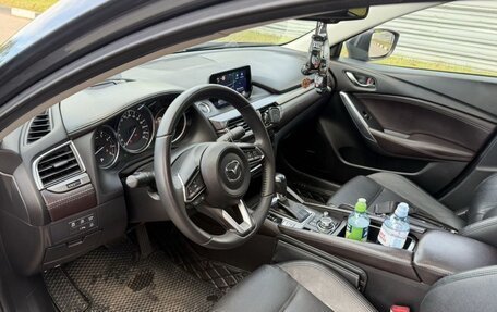 Mazda 6, 2017 год, 1 850 000 рублей, 7 фотография