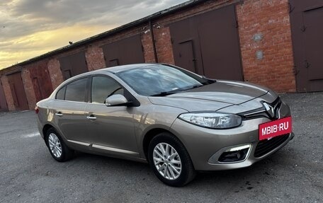 Renault Fluence I, 2013 год, 650 000 рублей, 2 фотография