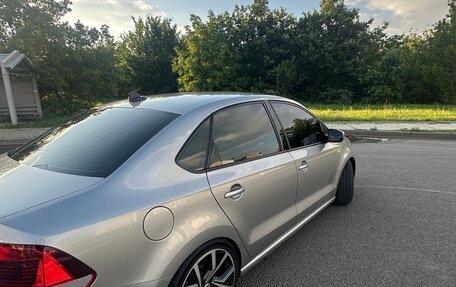 Volkswagen Polo VI (EU Market), 2018 год, 1 250 000 рублей, 4 фотография