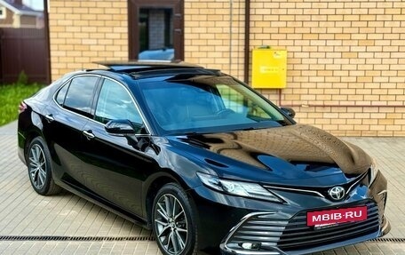 Toyota Camry, 2023 год, 3 375 000 рублей, 3 фотография