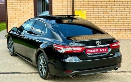 Toyota Camry, 2023 год, 3 375 000 рублей, 7 фотография