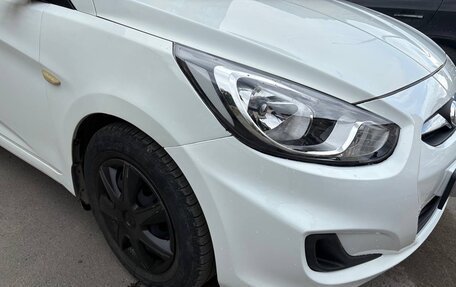 Hyundai Solaris II рестайлинг, 2013 год, 600 000 рублей, 5 фотография