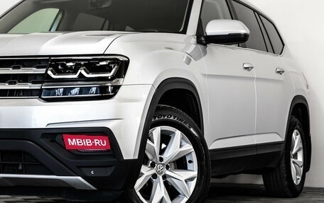 Volkswagen Teramont I, 2018 год, 2 499 000 рублей, 2 фотография