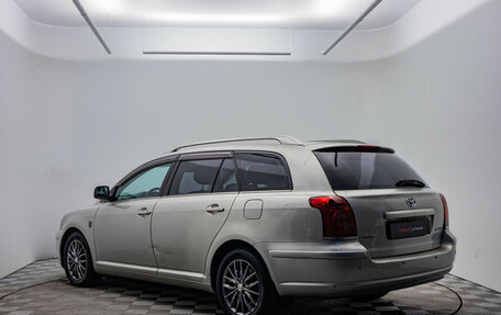 Toyota Avensis III рестайлинг, 2006 год, 600 000 рублей, 8 фотография
