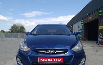 Hyundai Solaris II рестайлинг, 2011 год, 799 000 рублей, 1 фотография