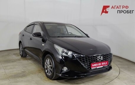 Hyundai Solaris II рестайлинг, 2021 год, 1 670 000 рублей, 1 фотография