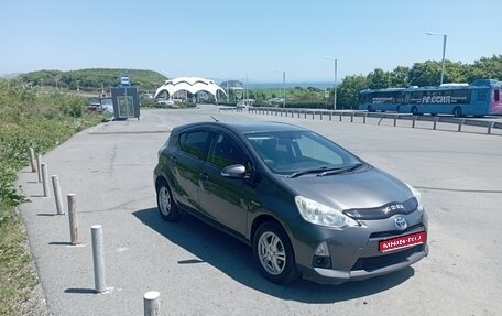 Toyota Aqua I, 2012 год, 625 000 рублей, 1 фотография