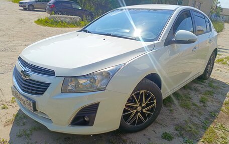 Chevrolet Cruze II, 2014 год, 830 000 рублей, 3 фотография