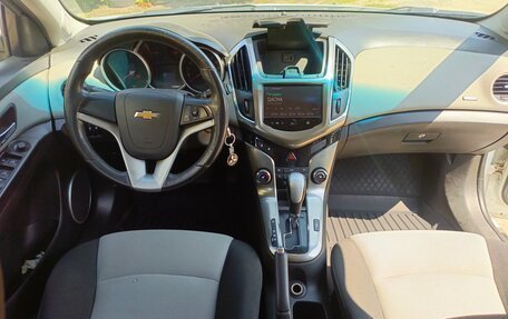 Chevrolet Cruze II, 2014 год, 830 000 рублей, 7 фотография